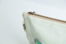 Load image into Gallery viewer, Giraffe Toiletry bag