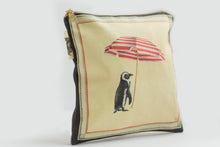 Load image into Gallery viewer, African Penguins Umbrella Small Zip Bag