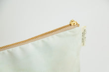 Load image into Gallery viewer, Rhino Toiletry Bag